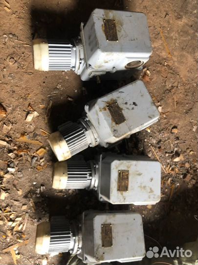 Редуктор Ц3У-250 Б/у