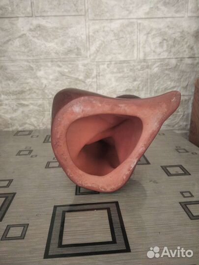 Керамическая статуэтка