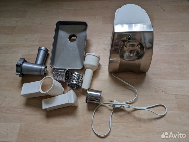 Мясорубка электрическая Bork