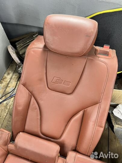 Задние сиденья Audi S5 Coupe