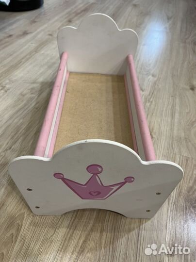 Развивающие игрушки, стульчик для кормления