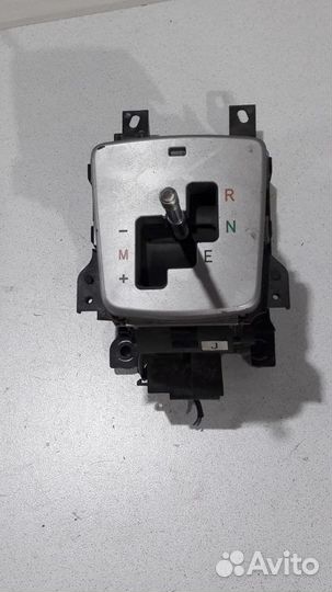 Селектор кулиса ркпп Toyota Corolla 150