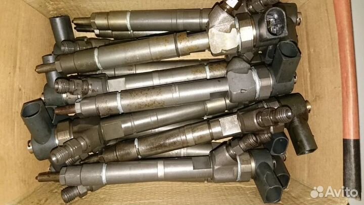 Форсунки 0445110151/A6120700287 mercedes-benz