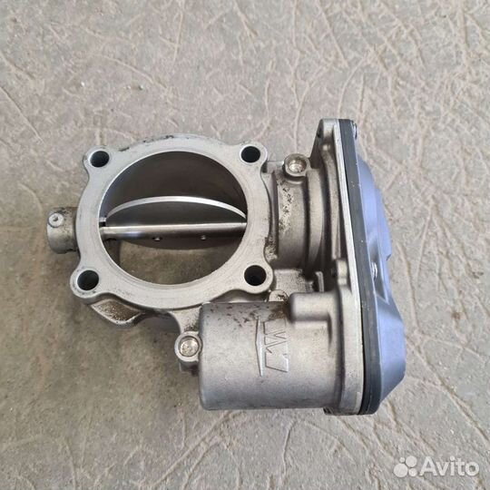Дроссельная заслонка Jeep Grand Cherokee WK2 VM
