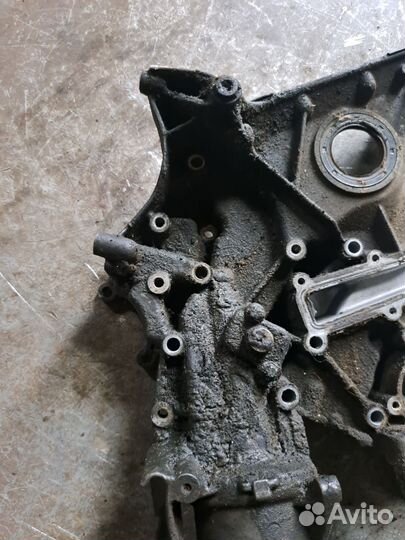 Крышка двигателя Mercedes w220 m113