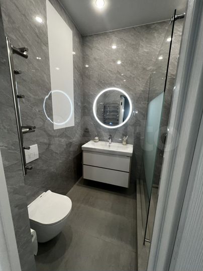 1-к. квартира, 42 м², 2/10 эт.