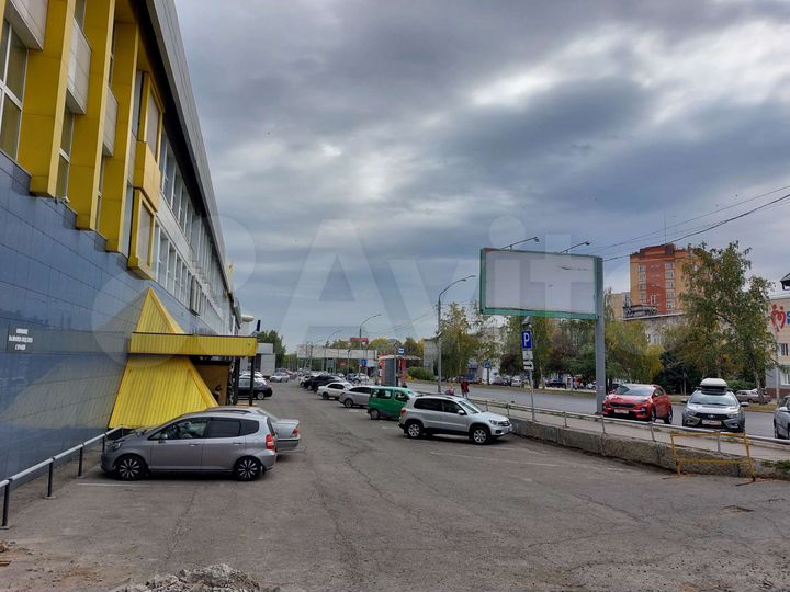 Офис с ремонтом на красной линии, 54 м²