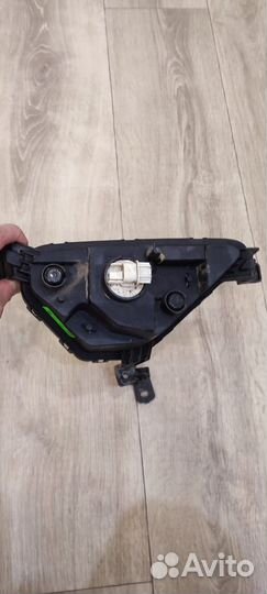 Фара противотуманная правая Hyundai Elantra