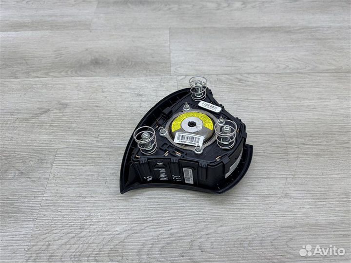 Подушка безопасности в руль Hyundai I30 хетчбэк