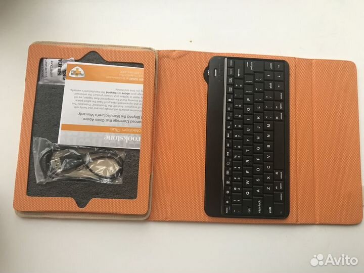 Brookstone Bluetooth-клавиатура для iPad 2 iPad 3