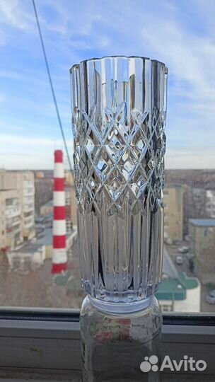Ваза для цветов хрустальная 