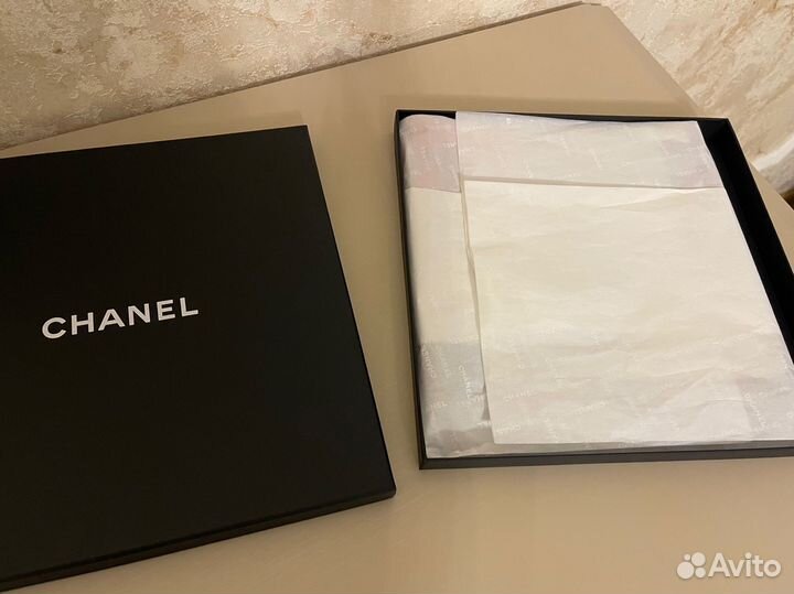 Шелковый платок Chanel оригинал