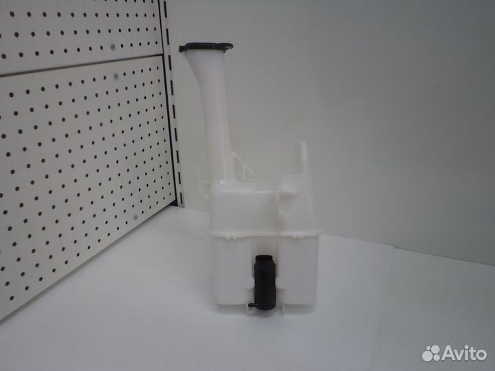 Бачок омывателя Toyota Corolla (Тойота Королла)