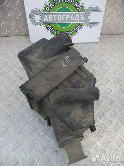 Корпус воздушного фильтра Бмв е39 2.5