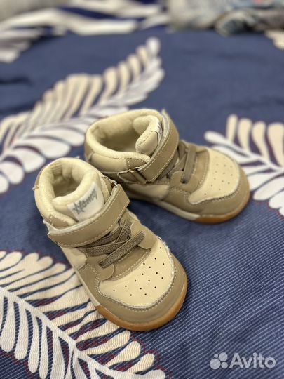 Кроссовки утепленные детские