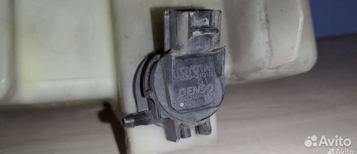 Бачок омывателя Lexus, Toyota, Harrier, Kluger V