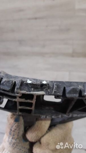 Кронштейн заднего бампера левый Kia Ceed 3 С 2018