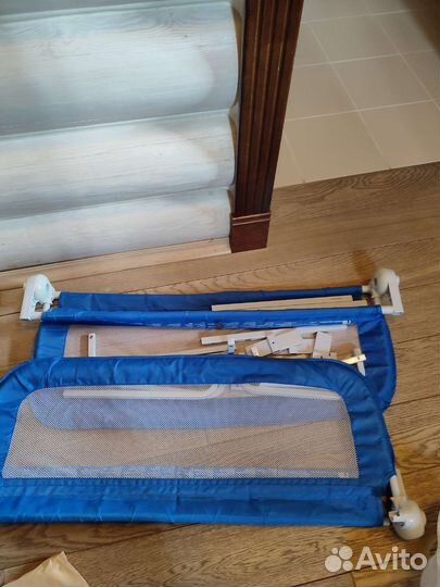 Защитные бортики на кровать