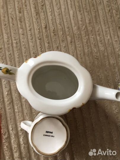 Заварочный чайник и чашки Ирисы