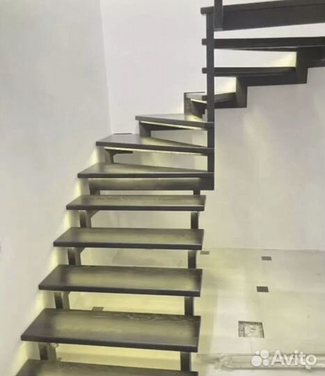 Подсветка лестницы с датчиком движения