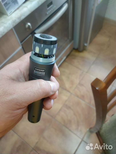 Студийный микрофон shure beta 58