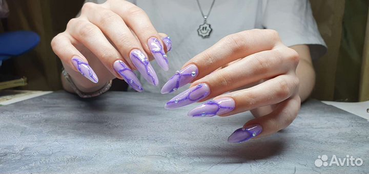 Моделирование наращивание ногтей