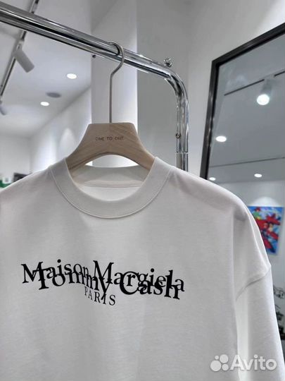 Maison margiela x tommy cash футболка