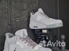 Nike Air Jordan 4 Retro Kaws