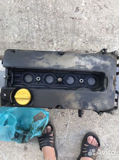 Клапанная крышка opel astra h 1.8