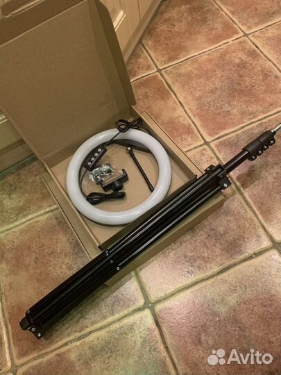 Кольцевая лампа 26 см+штатив