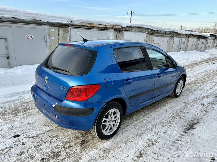В разбор Peugeot 307