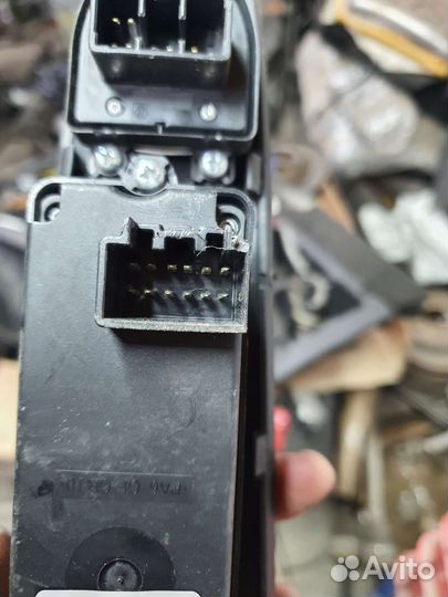 Бус mazda 3 bk 2007