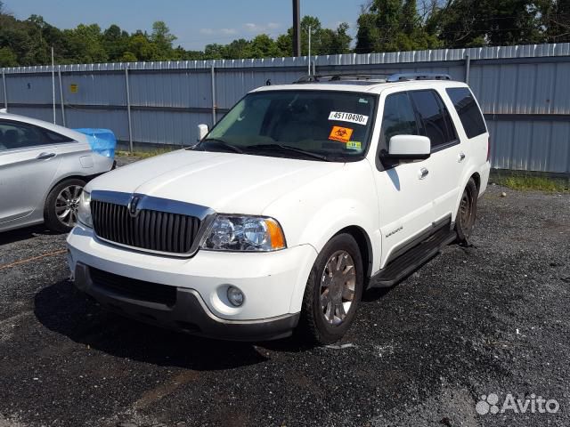 В разборе Lincoln Navigator 2 2004 год