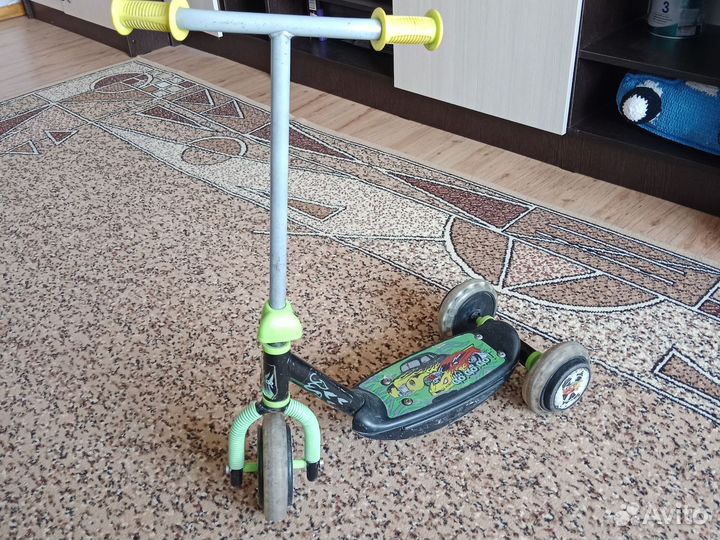 Самокат детский трехколесный