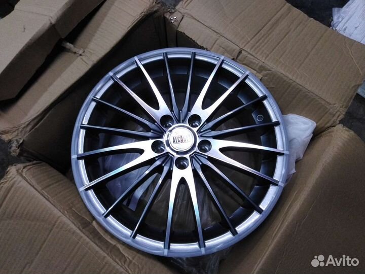 Пара дисков r16 5x100, модель alcasta M02