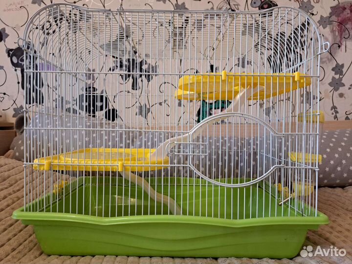 Клетка для грызунов бу большая с этажами и поилкой