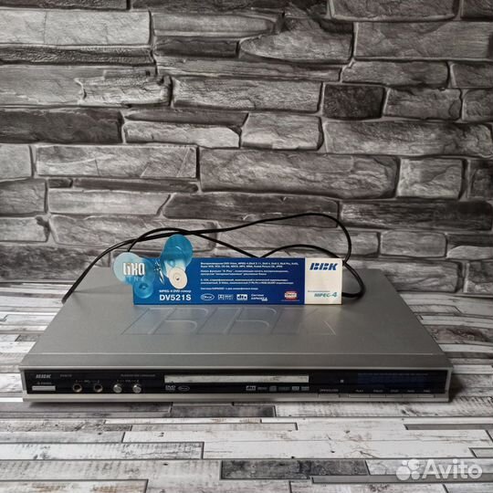 Dvd плеер bbk DV521S