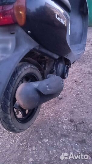 Продам скутер Suzuki lets4