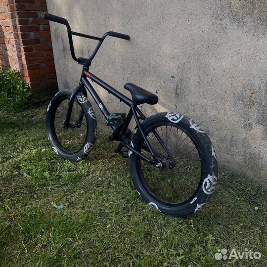 Трюковой велосипед bmx custom