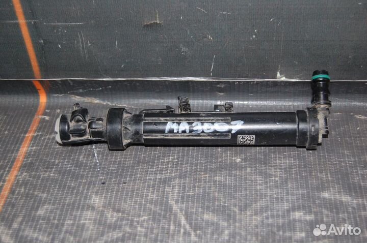 Форсунка омывателя фары - Mercedes-Benz A-W176