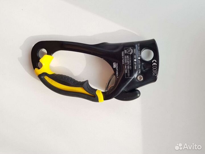 Жумар венто Petzl протекторы