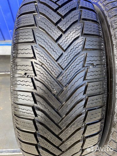 Michelin Alpin 6 205/55 R16