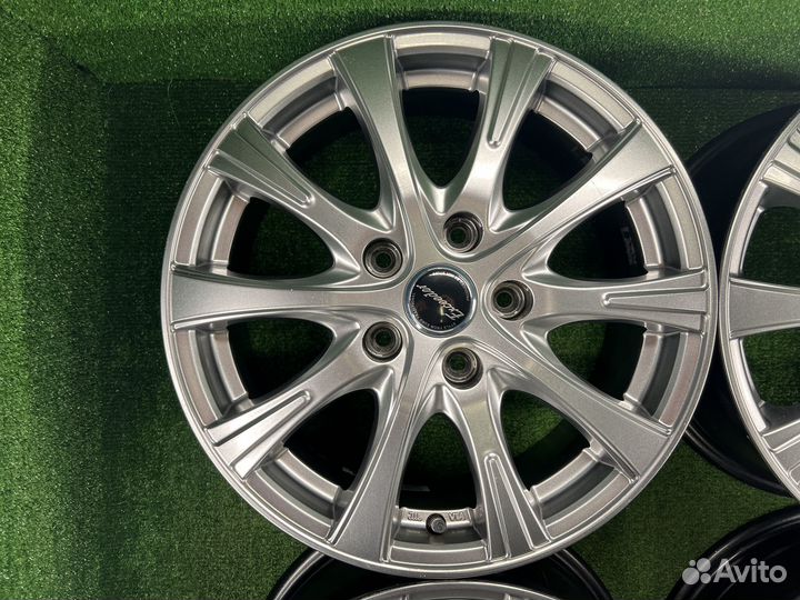 R16 Hot Stuff Exeeder 5x114.3 6.5JJ ET+53 цо73,1мм