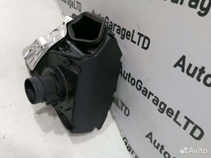 Корпус воздушного фильтра Audi Q5 (Fy) 80A 2.0 TDI