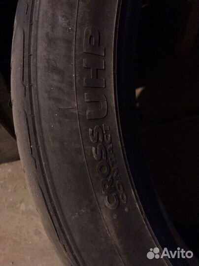 Continental ContiCrossContact UHP 295/40 R21