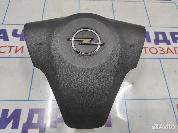 Подушка безопасности в рулевое колесо Opel Antara (С145) 95368746