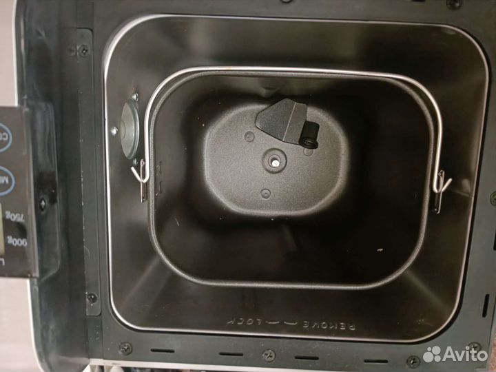 Хлебопечка bork brade-maker BM SBA 1062 IS