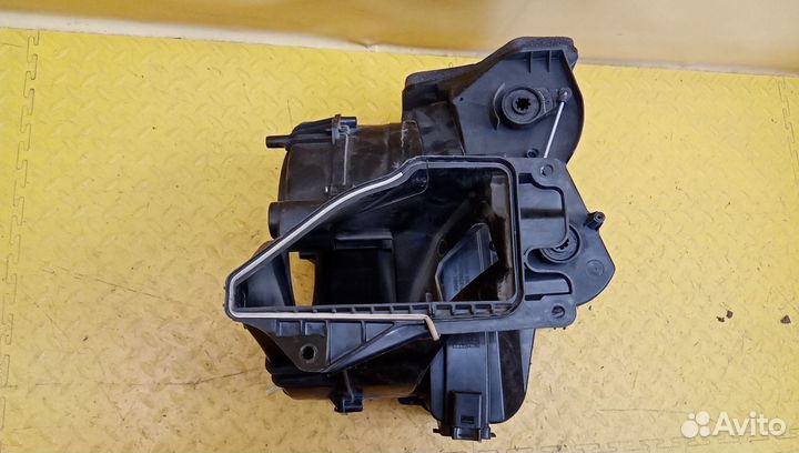 Корпус отопителя Transit