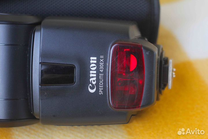 Canon Speedlite 430EX II