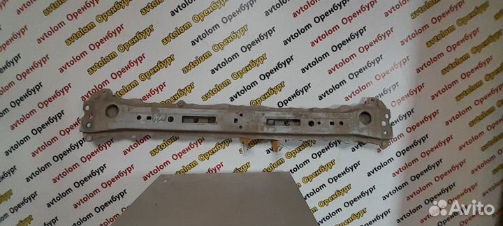 Суппорт радиатора передний Toyota Rav 4 axaa52